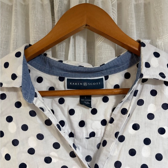 Karen Scott Women’s Large White&Blue Polka Dot Top Blouse Sleeveless Shirt - Picture 2 of 4